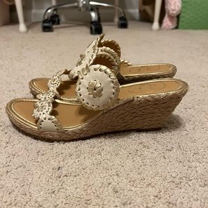 Jack Rogers Women’s Shelby Wedge Sandals in Bone/Gold - Size 6.5M